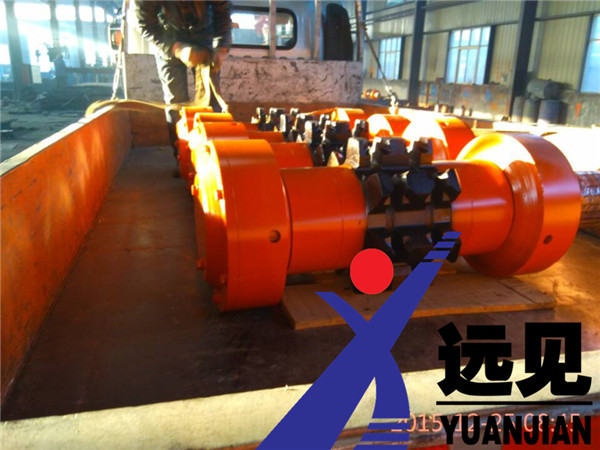 山西某客户定做的72LL07链轮组件发货